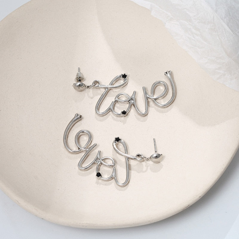 Love Earrings - Oneposh