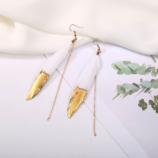 Danae Ethnic Feather Earrings - Oneposh