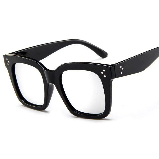 Tova Square Sunglasses - Oneposh
