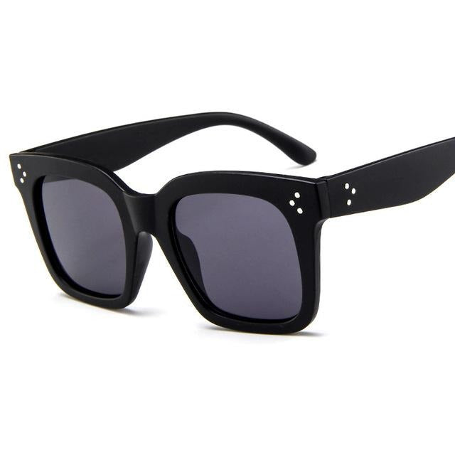 Tova Square Sunglasses - Oneposh